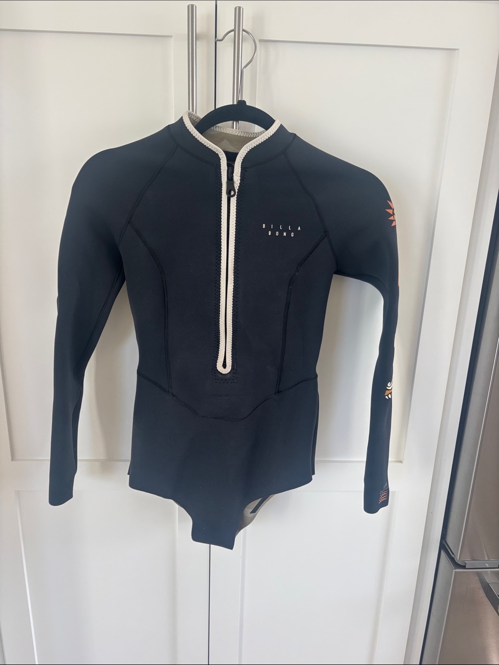 Billabong Women’s ' Black Long-Sleeve Zipped One-Piece Swimsuit